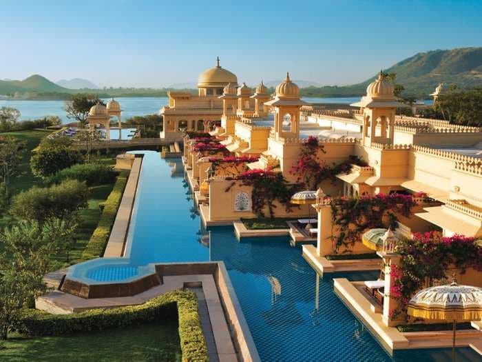 What It's Like To Stay In The World's Best Hotel, Where Guests Are Treated Like Indian Royalty