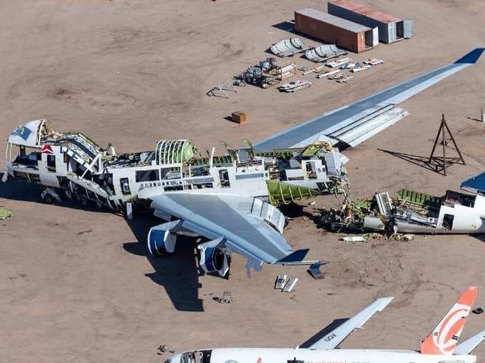 This jarring photo reveals the death of the Boeing 747 jumbo jet in America