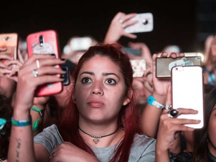 These are the social media platforms teens are ditching in 2019