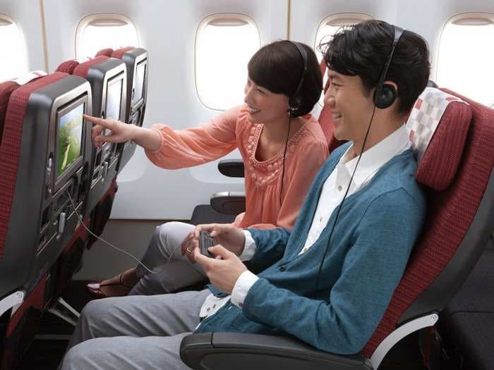 The 25 best airlines in the world, ranked by in-flight entertainment options