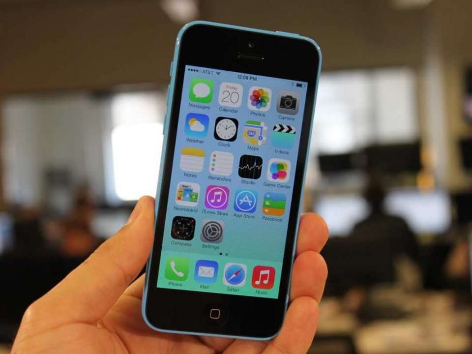 The First Apps You Should Download On Your New iPhone