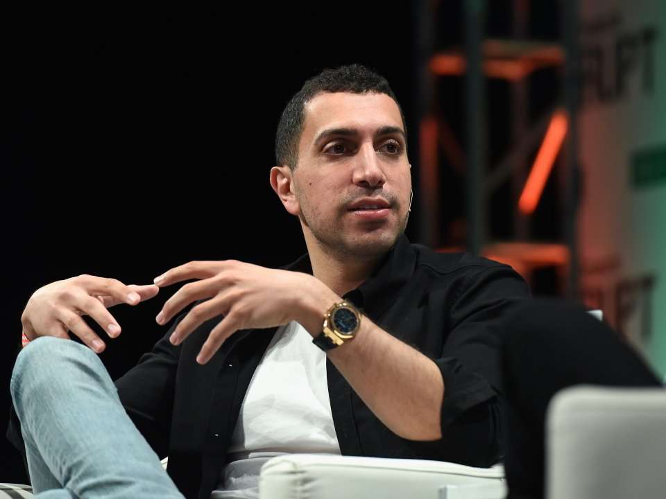 The CEO of Tinder just gave a  cringeworthy interview - Businessinsider India
