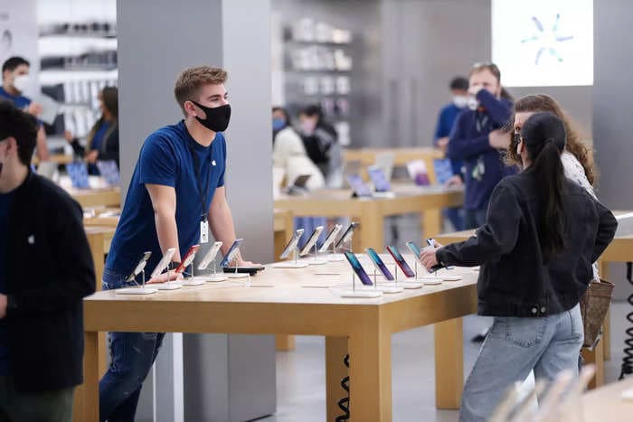 Apple illegally denied benefits to the first unionized store in the country, says National Labor Relations Board
