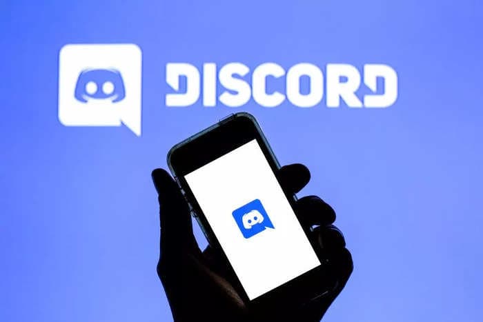 Discord banned accounts related to a site that sold messages from more than 620 million users
