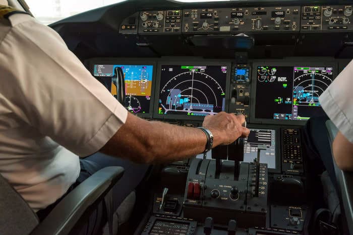 Federal authorities have been probing roughly 5,000 pilots suspected of withholding major health issues that could imperil their ability to fly safely, report says