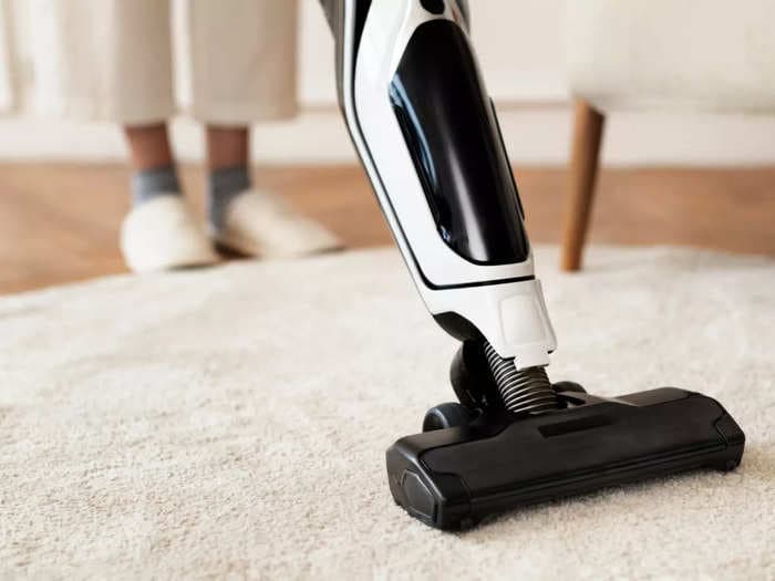 Best vacuum cleaner for sofa and carpet