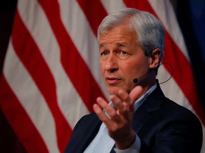 Jamie Dimon says he's not afraid of China, which has managed to piss off all its neighbors and has 'terrible demographics' 
