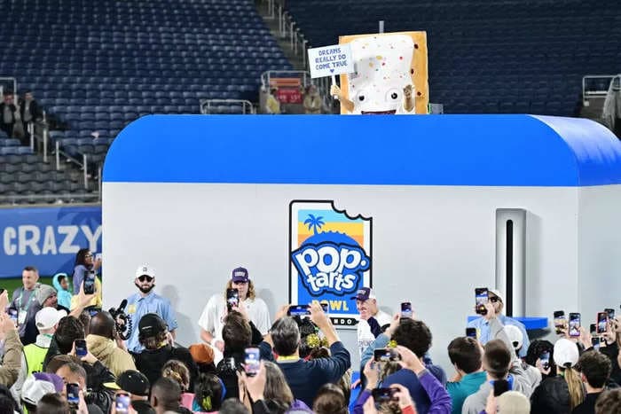 The future of sports is the Pop-Tarts Bowl, where a live toaster pastry obsessed with its own consumption was toasted on-air and devoured by the victors