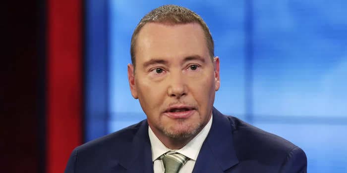 Avoid expensive stocks, set aside some cash, and brace for a recession, elite investor Jeffrey Gundlach says