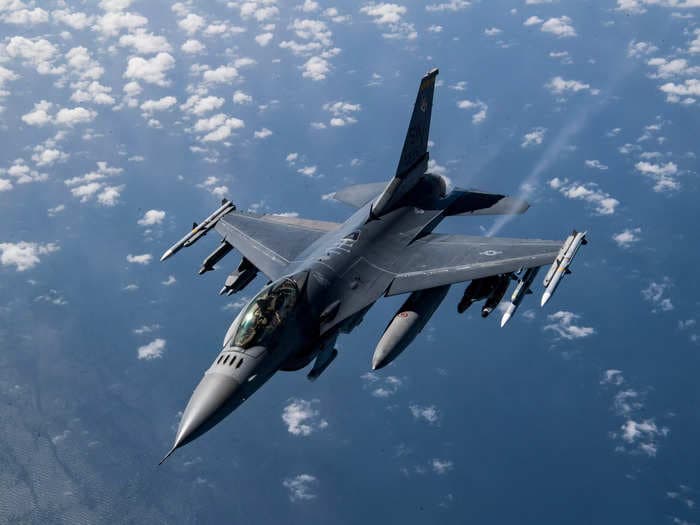 US F-16s are exceeding the expectations of Ukraine's pilots, report says