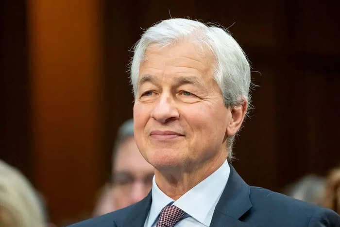 JPMorgan CEO Jamie Dimon sells off $150 million of shares in first-ever sale since taking over the banking giant