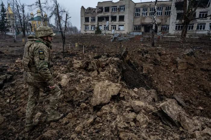 A Ukrainian soldier said that Ukraine's losses are so heavy where he's fighting that they struggle to recover the bodies