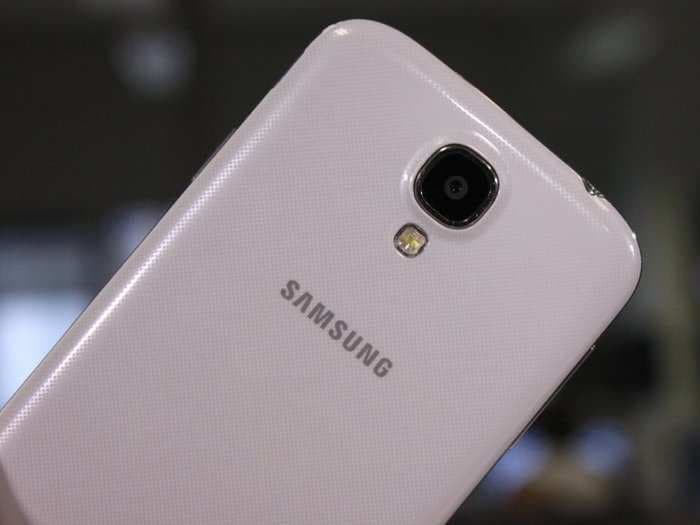 Samsung Galaxy S4 Launch Delayed At Sprint And T-Mobile