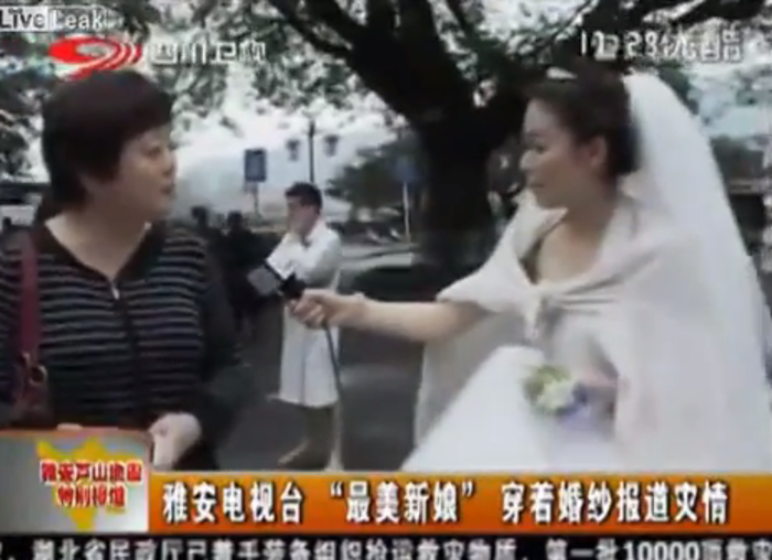Chinese Earthquake Strikes During Reporter's Wedding - So She Got On Air And Started Reporting In Her Wedding Dress