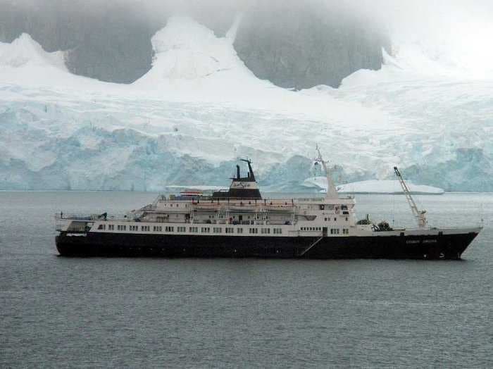 No One Wants To Claim An Abandoned Russian Cruise Ship Drifting Toward Europe