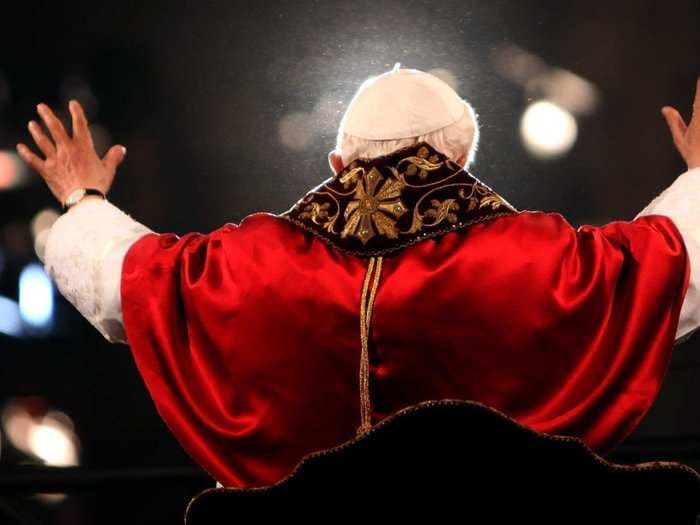Italian Newspaper Links Pope Resignation To Vatican's 'Gay Lobby'