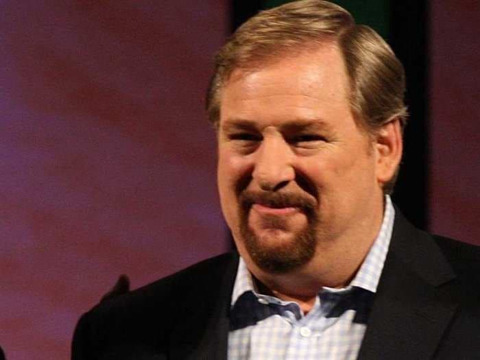 Megachurch Pastor Rick Warren Returns To Pulpit Four Months After Son's Suicide