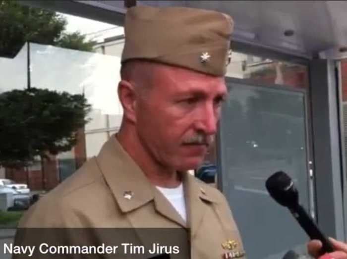 Navy Commander Describes Seeing Man Shot In The Head At The Navy Yards