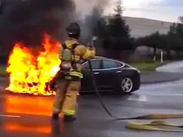 Government Rebukes Tesla For Saying It Requested The Model S Fire Investigation