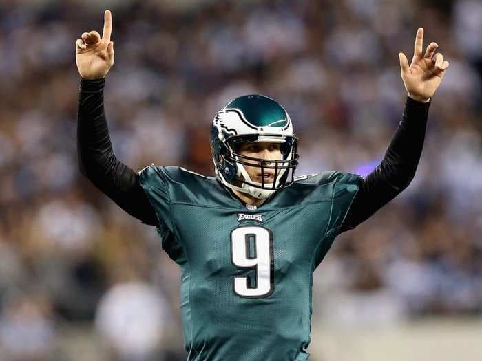 Michael Vick Says Nick Foles Should Remain The Starter For The Eagles