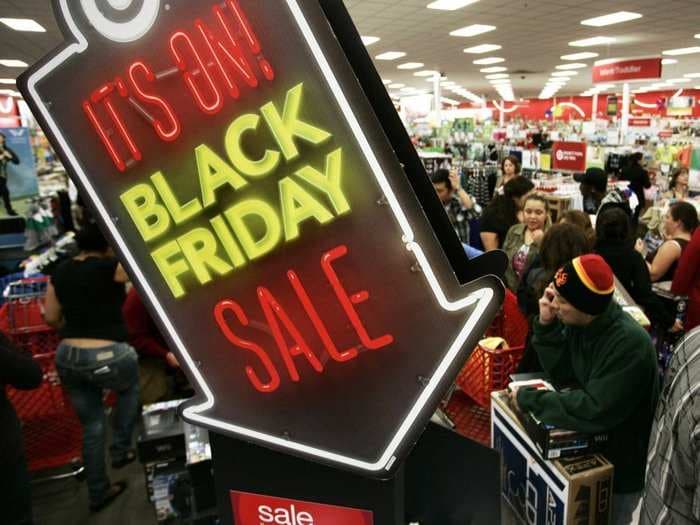 13 Must-Have Free Shopping Apps For Black Friday 