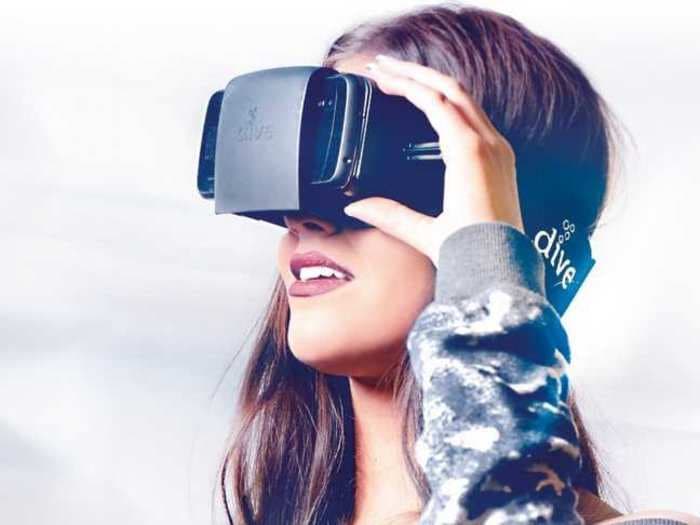 4 Alternatives To Oculus Rift For People Who Hate The Facebook Deal