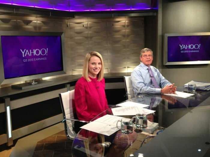 Marissa Mayer Is Trying To Woo Apple Into Making Yahoo The Default Search Engine On The iPhone