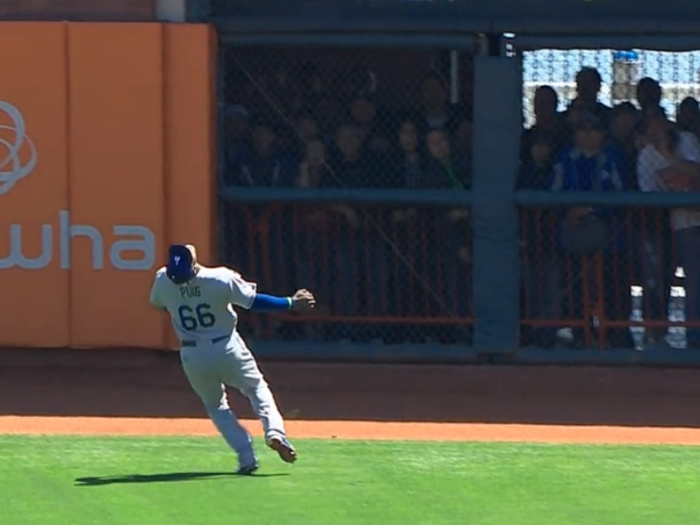 Yasiel Puig Turned 2 Boneheaded Plays Into An Amazing Throw And Catch