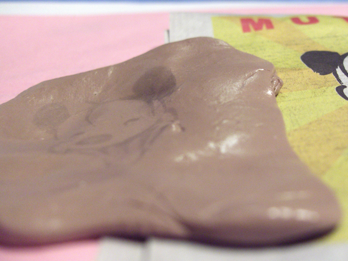 A Material Found In Silly Putty Could Triple Your Smartphone's Battery Life