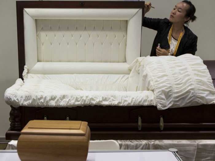 China's Death Industry Is Going To Boom