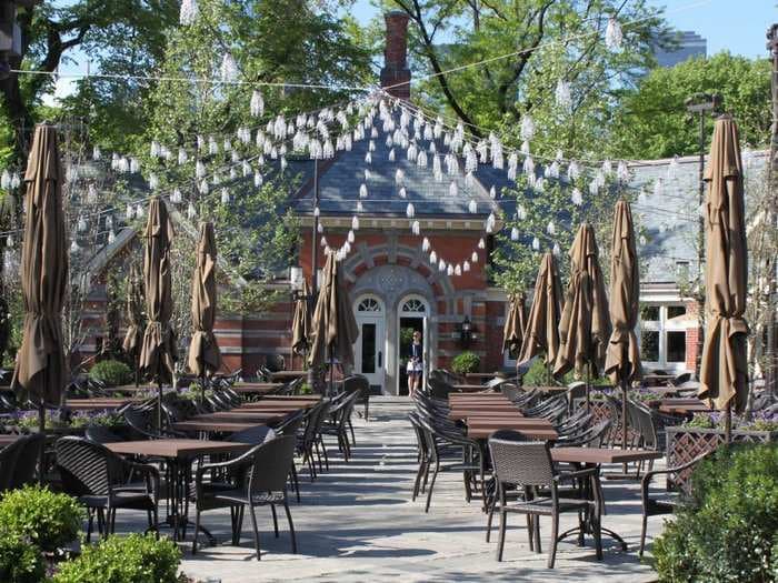 Critics Slam Newly Reopened Tavern On The Green