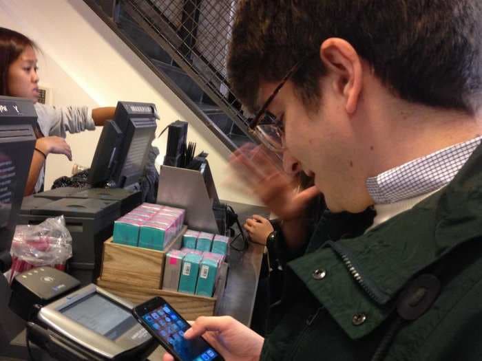 We Tried Apple Pay At A Bunch Of Major Retailers In One Of New York's Busiest Shopping Areas -&#160;Here's What We Found