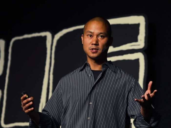Zappos CEO Tony Hsieh Shares The 2 Reasons He Surrounds Himself With Entrepreneurs