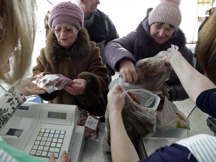 Rampant inflation means Russians are spending half of their incomes on food this year