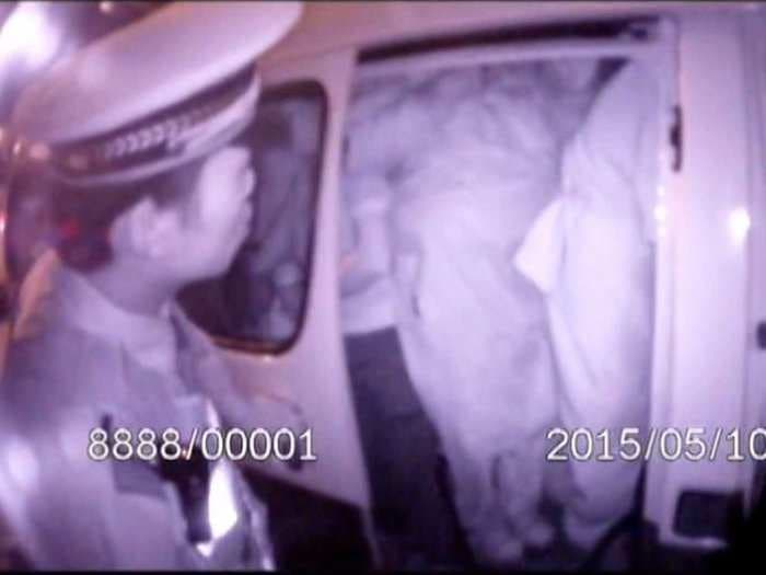 Terrifying video shows 51 workers crammed into a 6-seater minibus in China