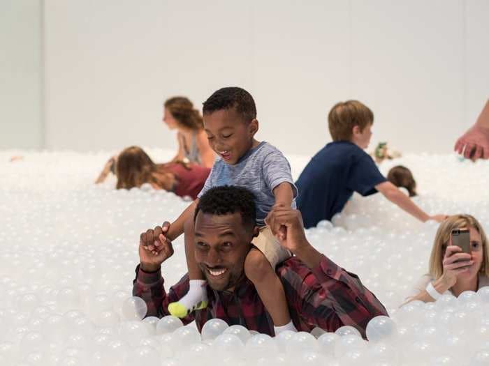 Designers turned a Washington, DC, museum into a giant ball pit - and it looks like the most surreal beach you've ever seen