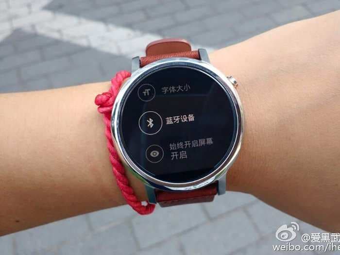 Leaked pictures of Motorola's new smartwatch show a questionable design choice