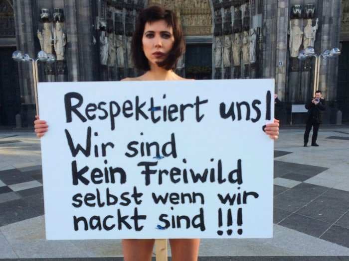 Anti-immigration groups are staging a massive protest in Cologne after more than 90 women were sexually assaulted on New Year's