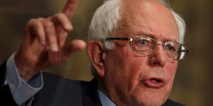 Bernie Sanders' stunning popularity is 'almost unheard of'