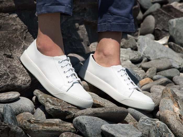 This is the only sneaker you should wear on your feet this spring