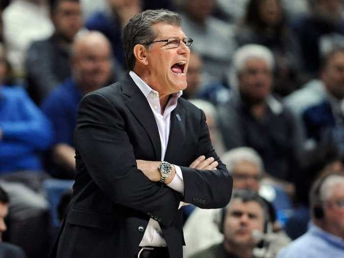 Geno Auriemma compares UConn to Tiger Woods in defense of criticism that they are ruining women's basketball