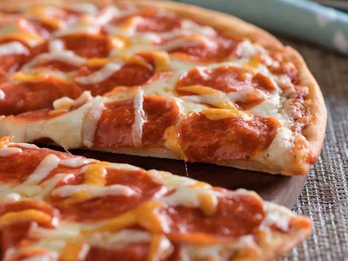 This pizza chain that doesn't even have ovens was just named best in America