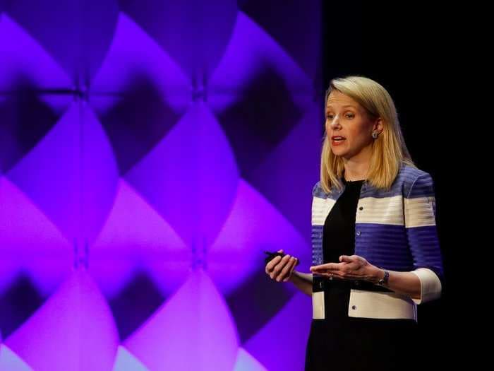 Yahoo CEO Marissa Mayer did not give a good answer to investors who want her fired