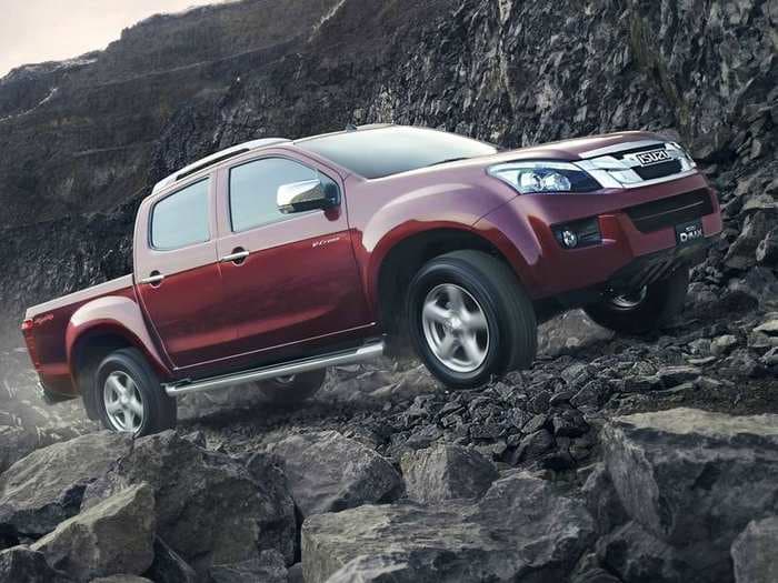 Japan’s Isuzu Motors will be
making its D-Max V-Cross Pick-up in Andhra Pradesh, and it’s awesome!