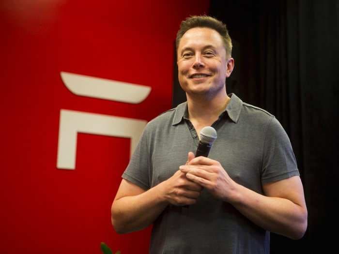 Elon Musk just made a totally mind-blowing change to Tesla's strategy