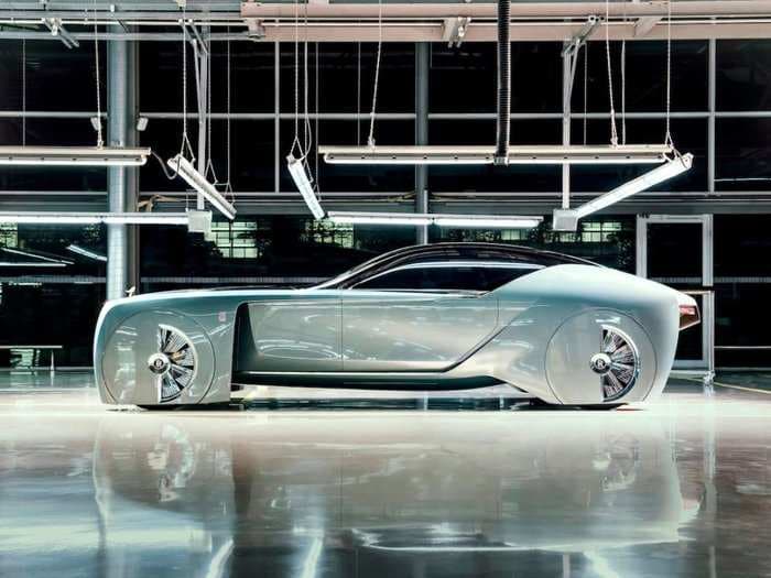 Rolls-Royce made a stunning driverless concept car