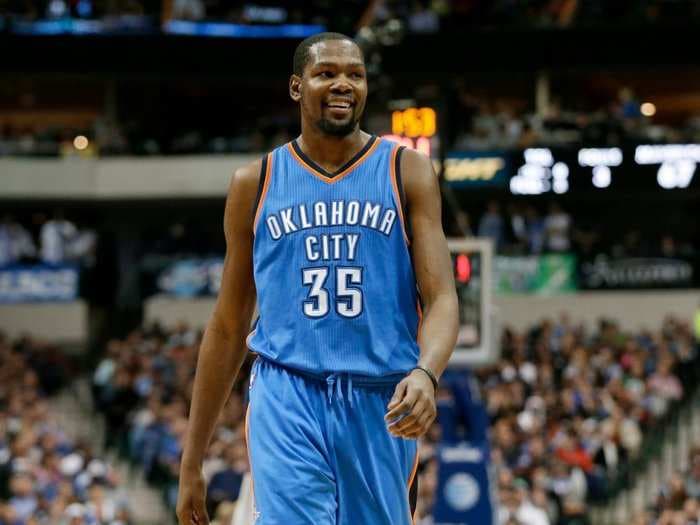 Kevin Durant is signing with the Golden State Warriors