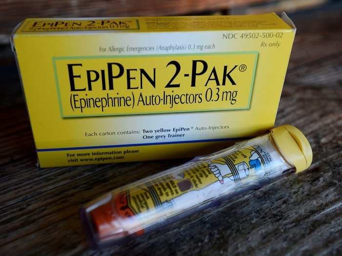 Parents are furious about the 400% EpiPen price hike