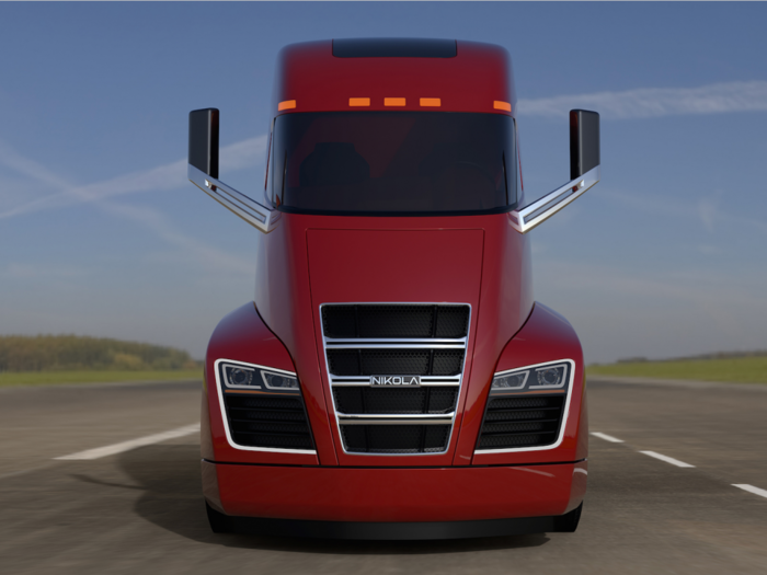 A startup trying to become the Tesla of trucking just made a very strange move