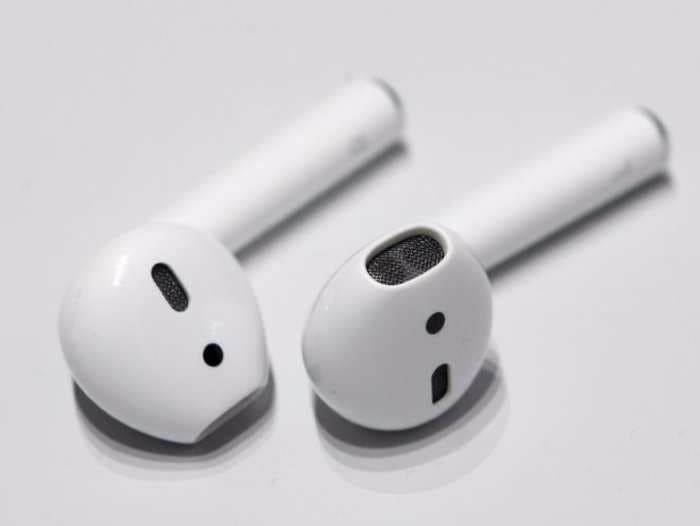 AirPods to 'finally start production in December,' Barclays says